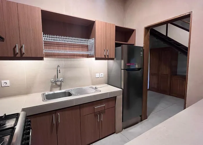Canggu Suites *